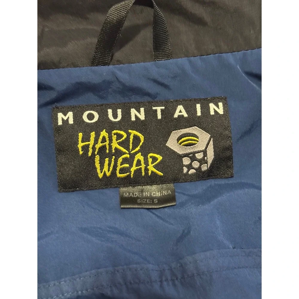 Mountain Hardwear conquer any